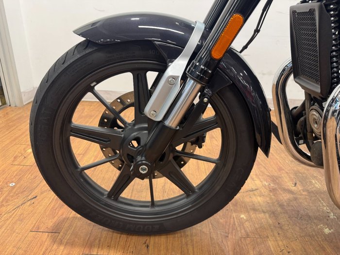 2023 Royal Enfield SUPER METEOR 650 Astral Black