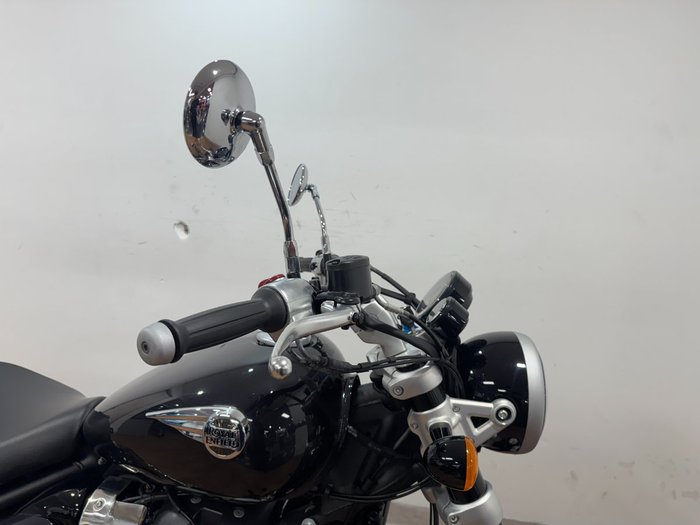 2023 Royal Enfield SUPER METEOR 650 Astral Black