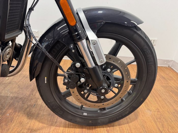 2023 Royal Enfield SUPER METEOR 650 Astral Black