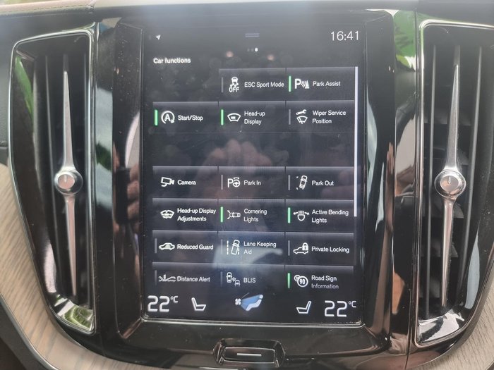 2019 Volvo XC60 D4 Inscription MY19 AWD Bright Silver