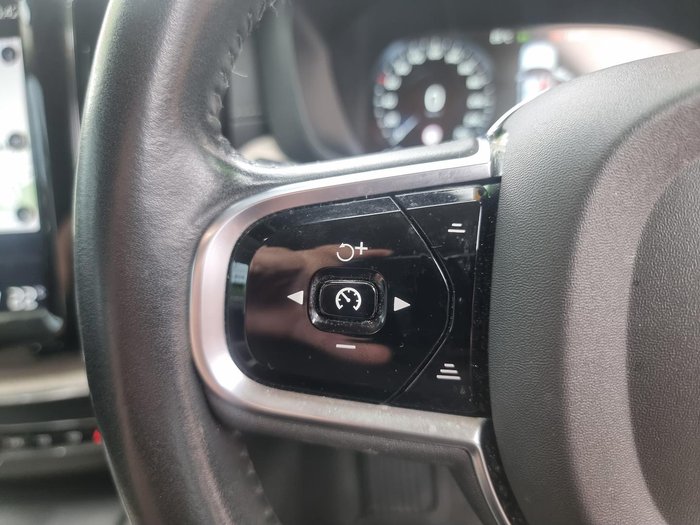 2019 Volvo XC60 D4 Inscription MY19 AWD Bright Silver