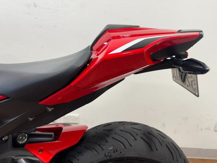 2017 Honda CBR1000RR (FIREBLADE) RED