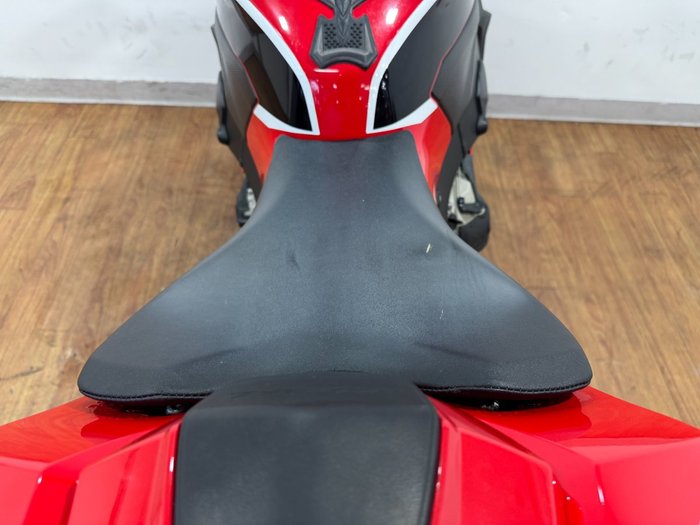 2017 Honda CBR1000RR (FIREBLADE) RED