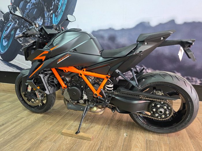 2024 Ktm 1390 SUPER DUKE R EVO Black