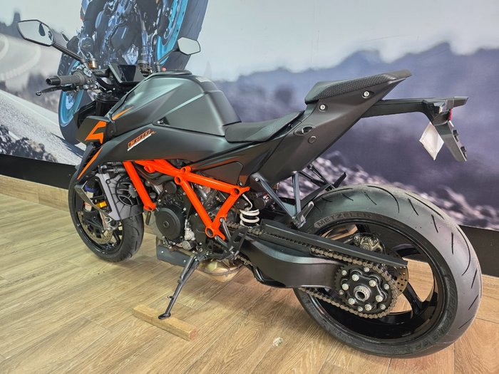 2024 Ktm 1390 SUPER DUKE R EVO Black