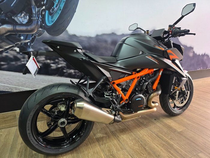 2024 Ktm 1390 SUPER DUKE R EVO Black