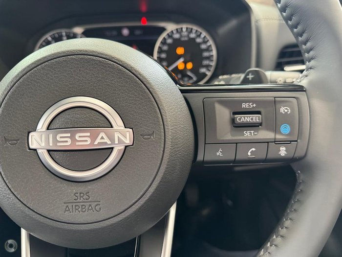 2025 Nissan X-TRAIL ST-L