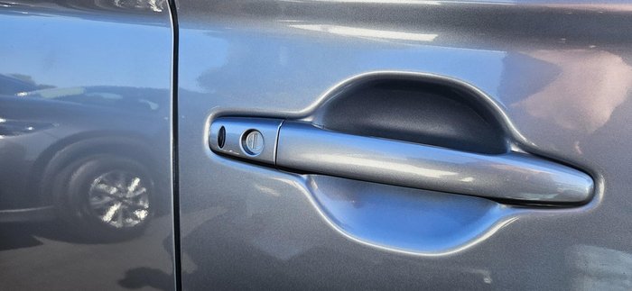 2018 Mitsubishi Outlander LS