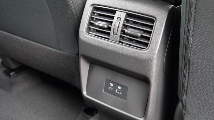 2025 Nissan X-TRAIL ST