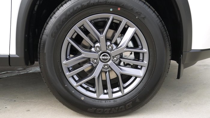 2025 Nissan X-TRAIL ST