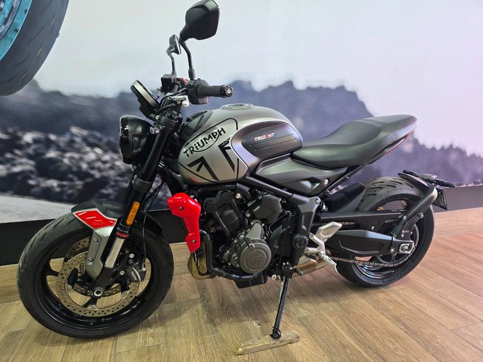 2022 Triumph TRIDENT 660 GREY
