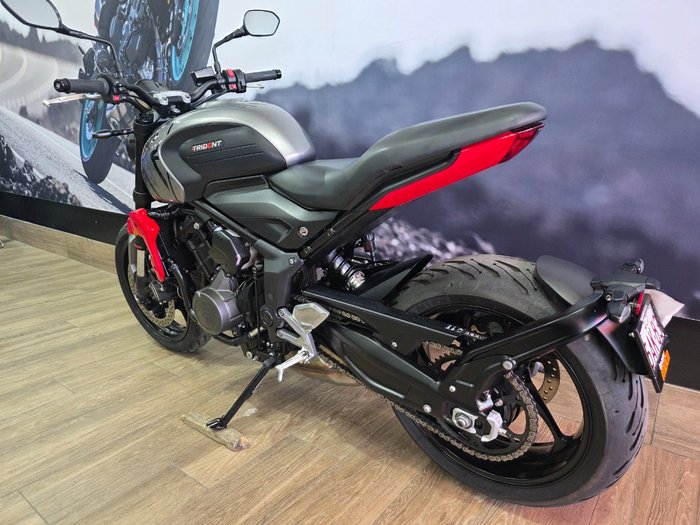 2022 Triumph TRIDENT 660 GREY
