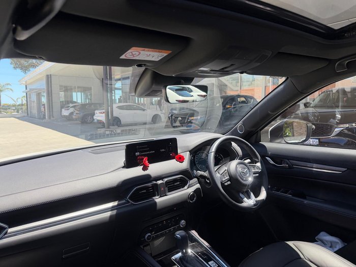 2025 Mazda CX-5 G25 Akera