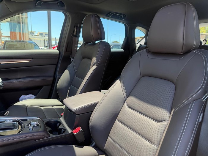 2025 Mazda CX-5 G25 Akera