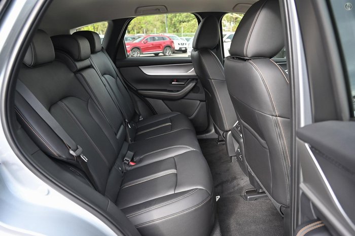 2025 Mazda CX-60 P50e Evolve