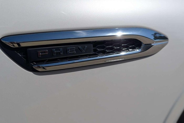 2025 Mazda CX-60 P50e Azami
