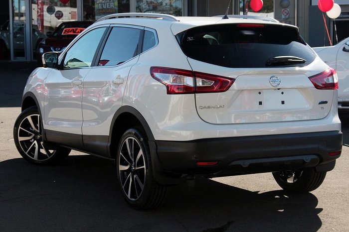 2017 Nissan QASHQAI Ti J11 Ivory Pearl