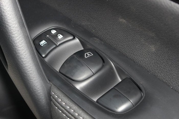 2017 Nissan QASHQAI Ti J11 Ivory Pearl