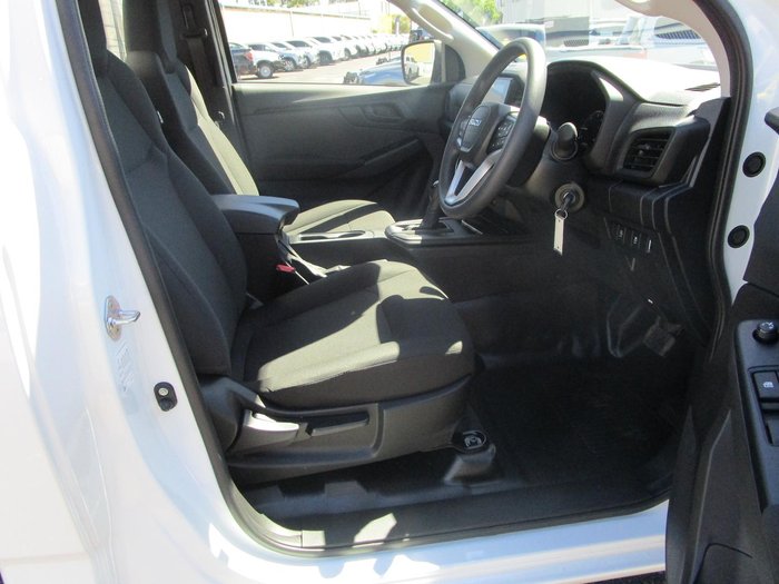 2025 Isuzu D-MAX SX High Ride