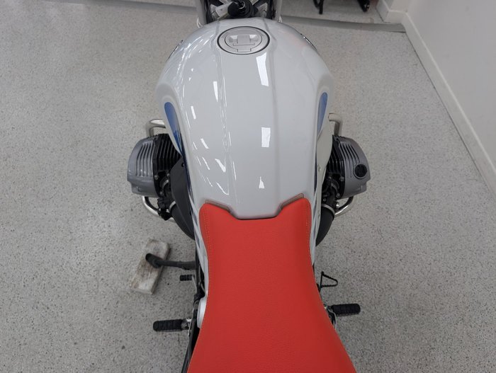 2018 BMW Motorrad R NINE T Blue/White