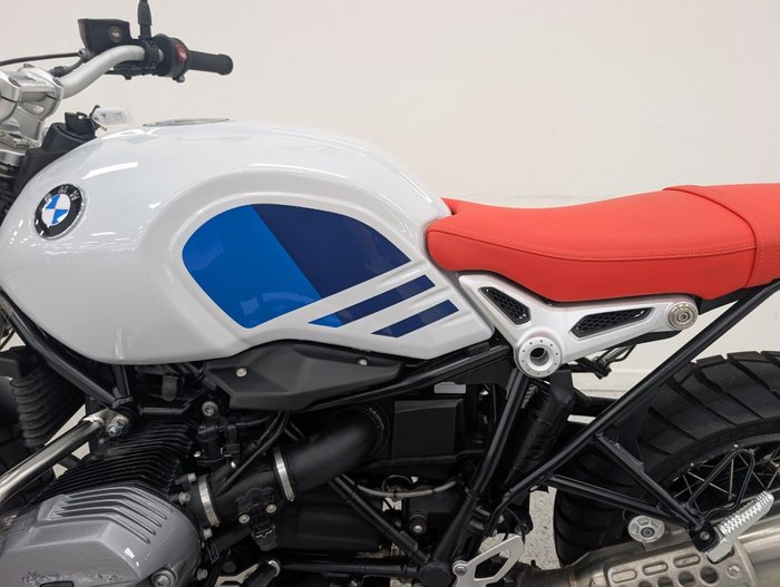 2018 BMW Motorrad R NINE T Blue/White