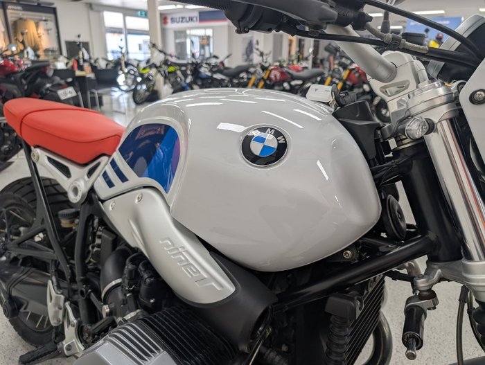 2018 BMW Motorrad R NINE T Blue/White