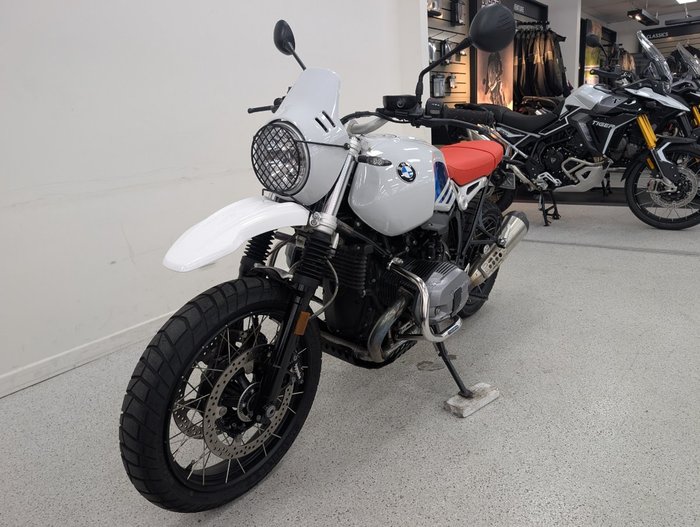 2018 BMW Motorrad R NINE T Blue/White