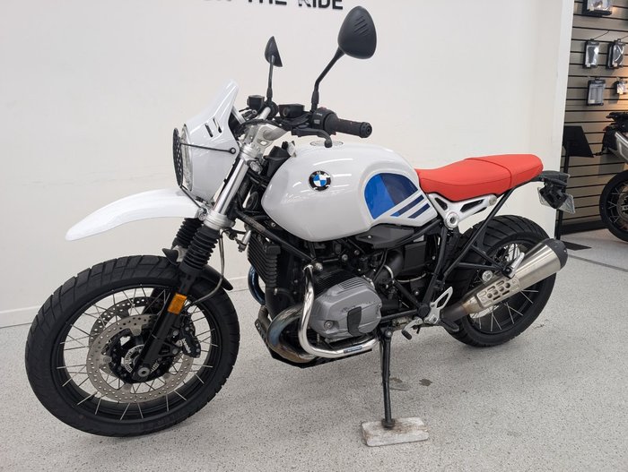 2018 BMW Motorrad R NINE T Blue/White