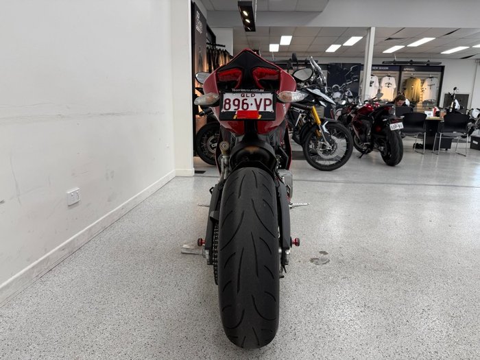 2015 DUCATI 899 PANIGALE Red