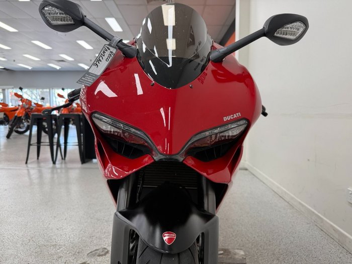 2015 DUCATI 899 PANIGALE Red