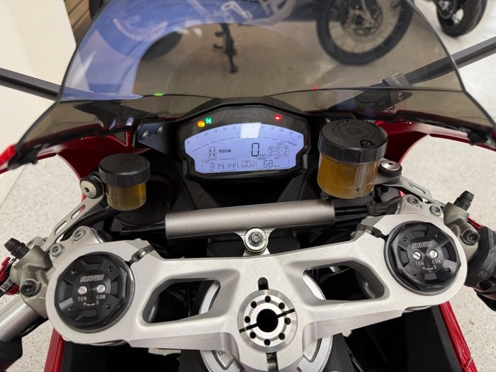 2015 DUCATI 899 PANIGALE Red