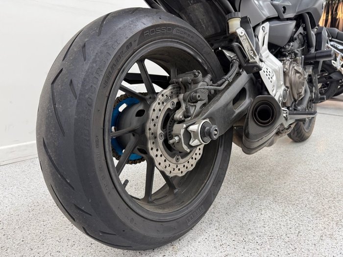 2016 YAMAHA MT-07 LA (ABS) V2 grey