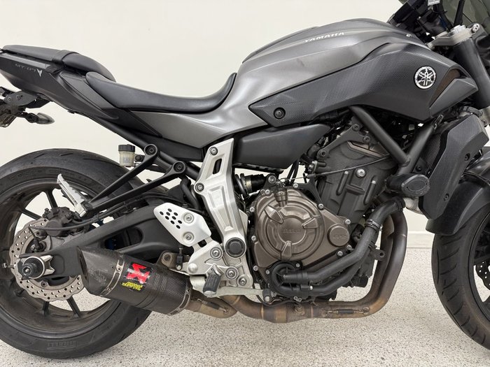 2016 YAMAHA MT-07 LA (ABS) V2 grey