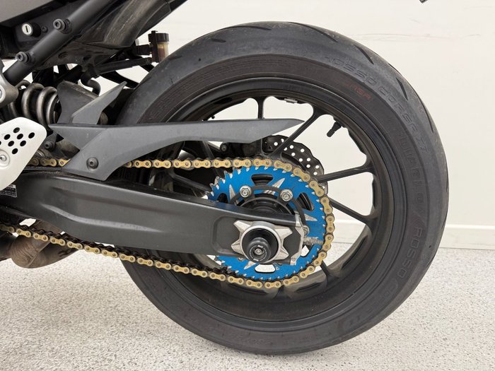 2016 YAMAHA MT-07 LA (ABS) V2 grey