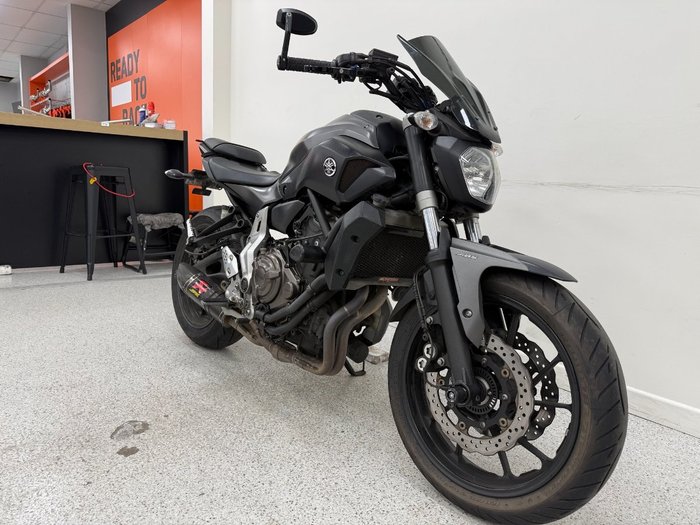 2016 YAMAHA MT-07 LA (ABS) V2 grey