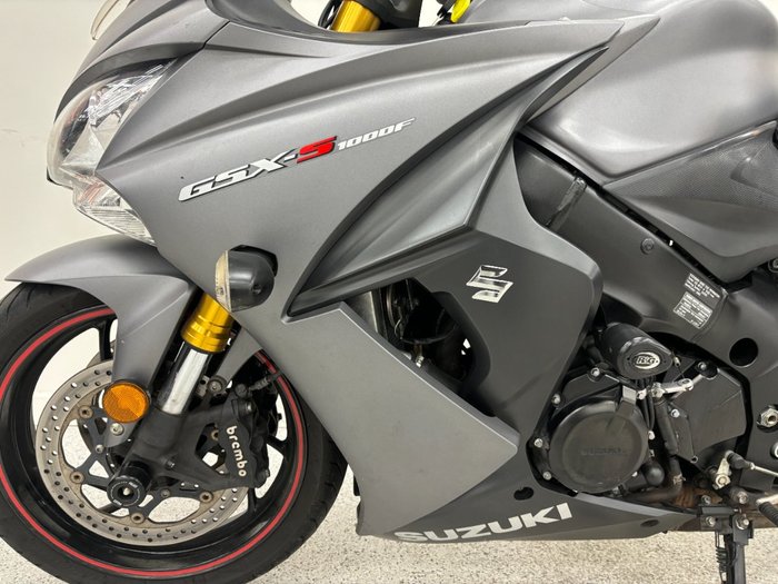 2015 Suzuki GSX-S1000F grey
