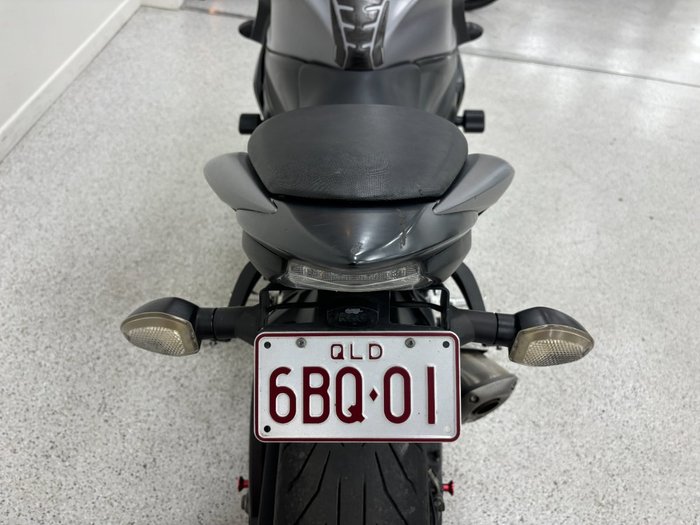 2015 Suzuki GSX-S1000F grey