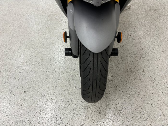 2015 Suzuki GSX-S1000F grey