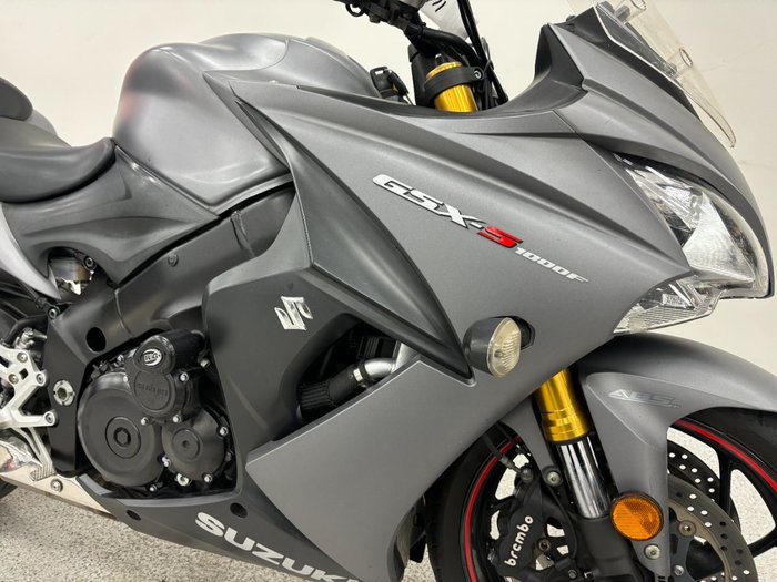 2015 Suzuki GSX-S1000F grey