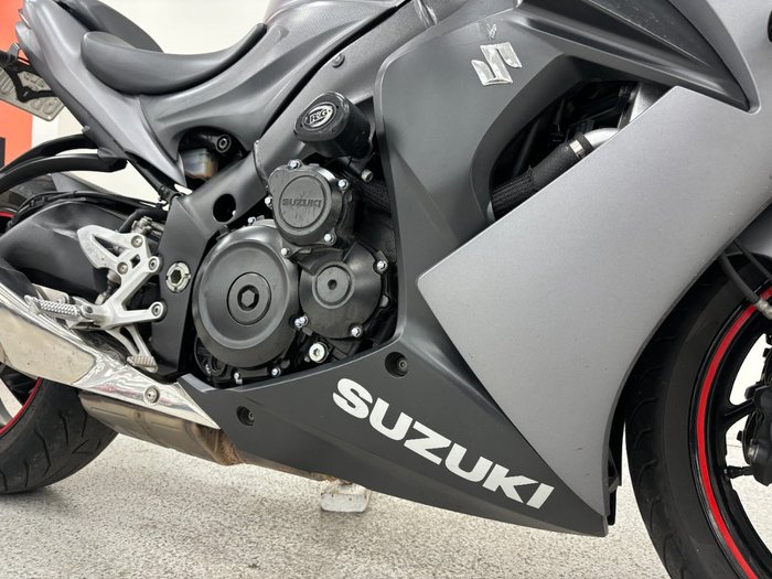 2015 Suzuki GSX-S1000F grey
