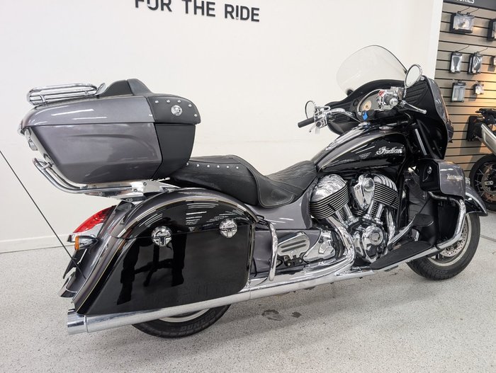 2016 INDIAN ROADMASTER grey