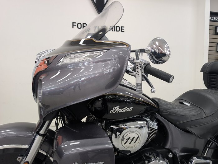 2016 INDIAN ROADMASTER grey