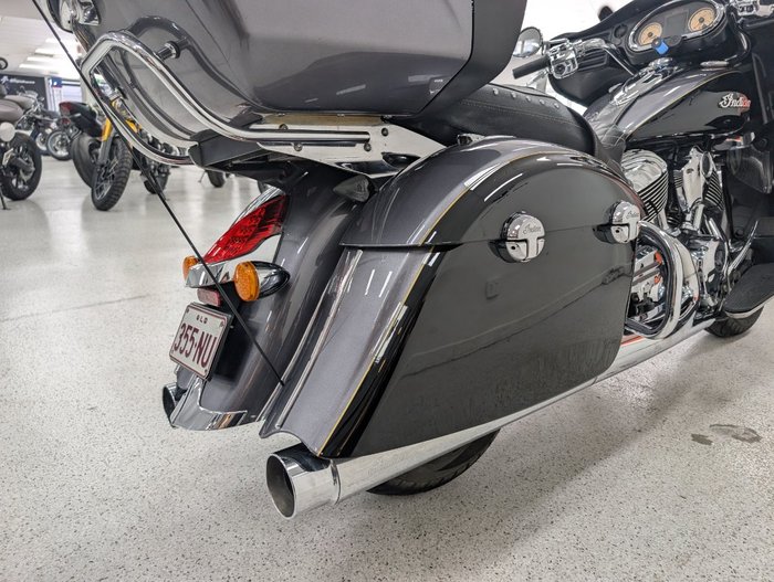 2016 INDIAN ROADMASTER grey