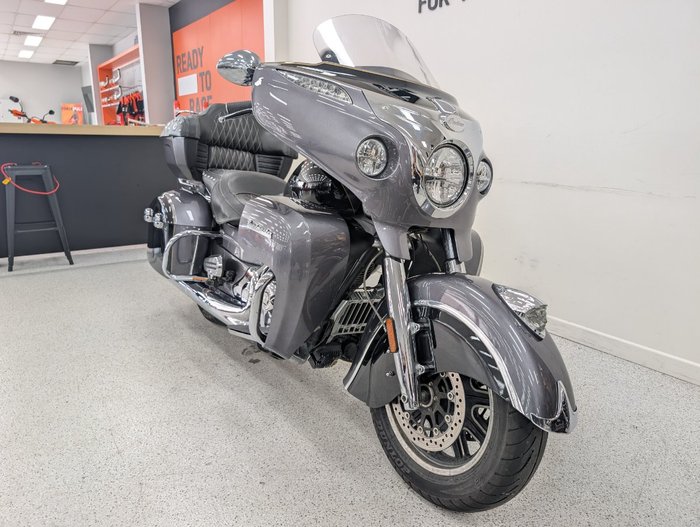2016 INDIAN ROADMASTER grey