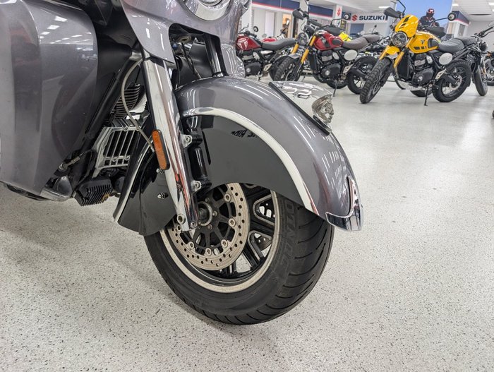 2016 INDIAN ROADMASTER grey