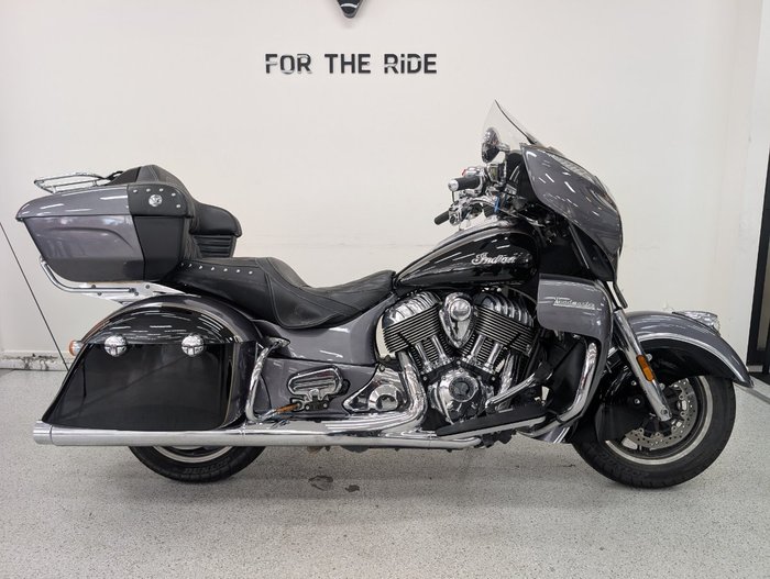 2016 INDIAN ROADMASTER grey