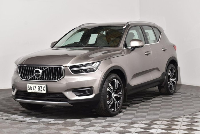 2019 Volvo XC40 T4 Inscription