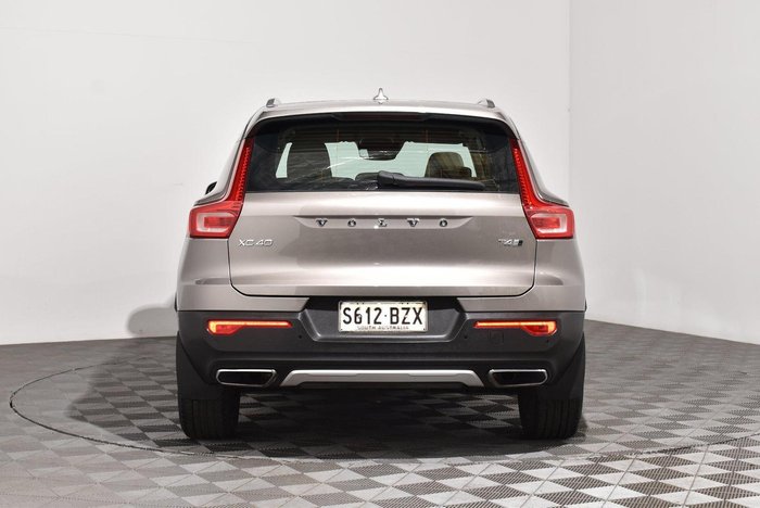 2019 Volvo XC40 T4 Inscription