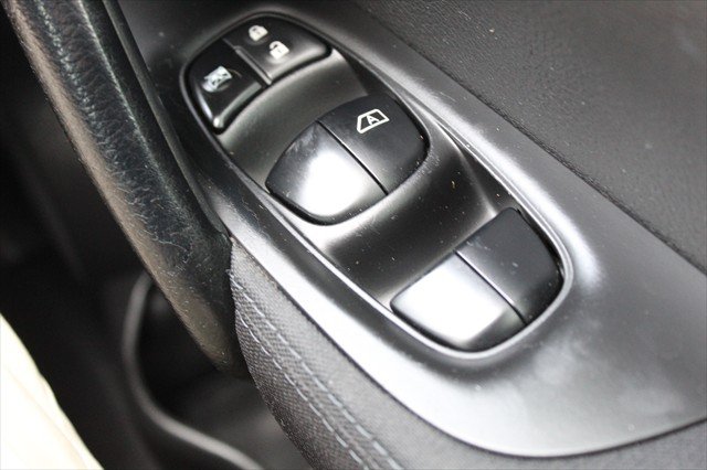 2015 Nissan QASHQAI ST