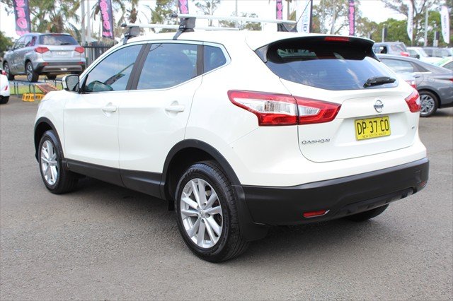 2015 Nissan QASHQAI ST